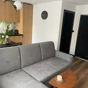 Nadrzeczna 14 Apartament
